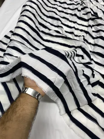 Zarif Çizgi Krep