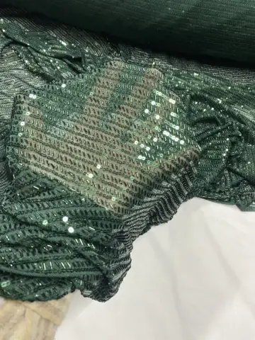 Zümrüt Yeşil Payet Makaron